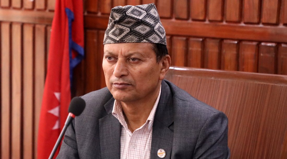 भूमि आयोग अध्यक्ष नियुक्तिमा घुस डिलको आरोपमा मन्त्री बलराम अधिकारीको बचाउ : “तथ्य प्रमाण होस्, म कारबाही भोग्न तयार छु”